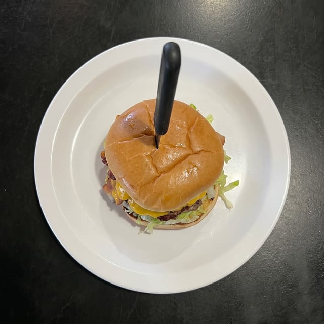 Cheeseburger.